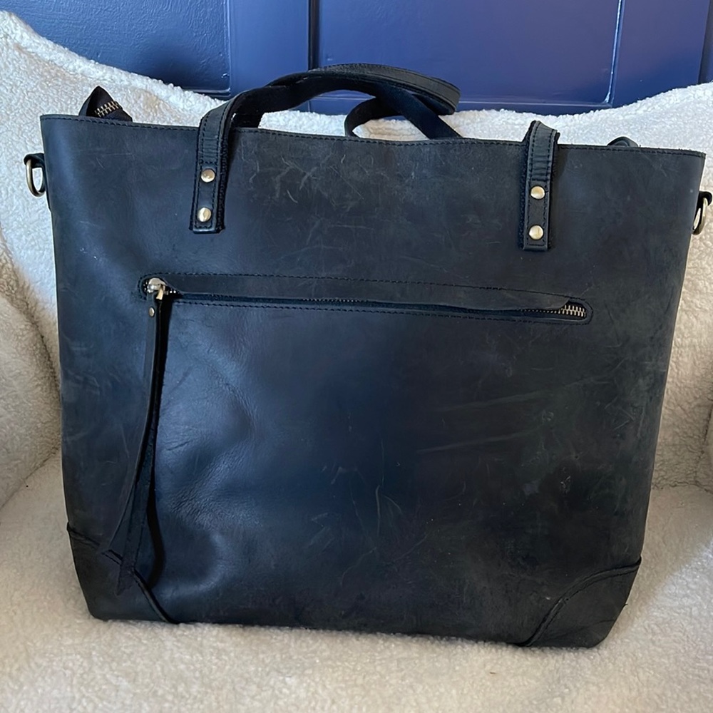 Black leather briefcase / tote